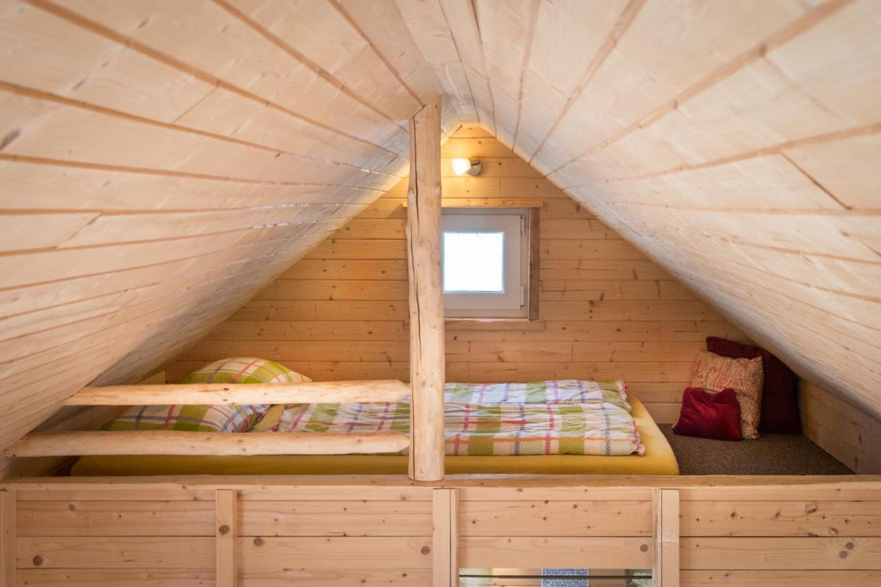 Tiny House Lavender Villa Podturen ภายนอก รูปภาพ